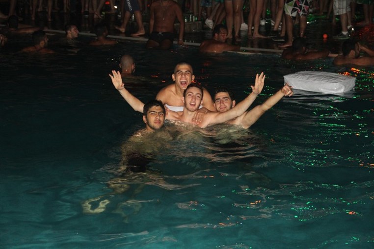 Lebanon Largest FOAM Party 3 (1)